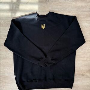Ukraine Symbol Black Crewneck Sweater